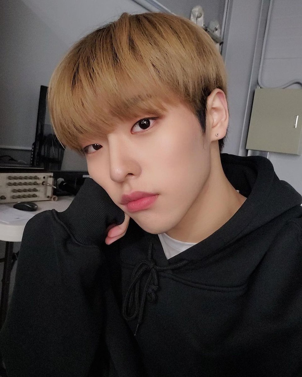 Kingdom_py's tweet image. 彡✰→ Actualización de @KINGDOM_GFent vía instagram. ⋆｡°♡.☀️

∞‹⌇#⃞
#KINGDOM #킹덤 #BlackCrown 

© Kingdom Gfent / Kingdom Paraguay