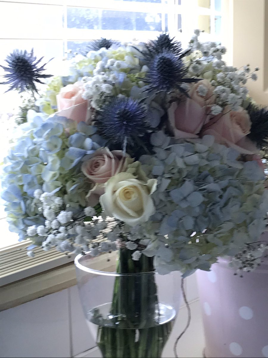 StephsFlowerB's tweet photo. Feeling emotional my wedding flowers from the past few years https://t.co/TY7r4sdVrO
