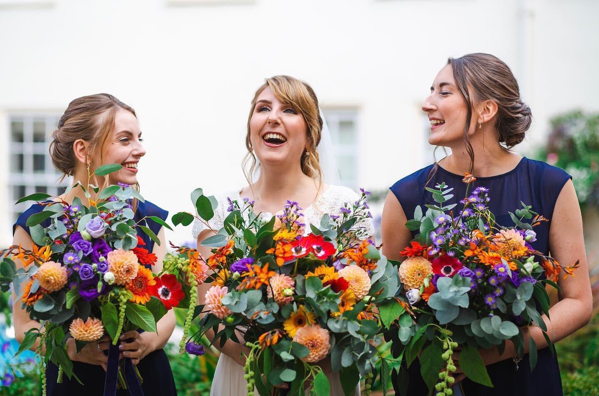 StephsFlowerB's tweet photo. Feeling emotional my wedding flowers from the past few years https://t.co/TY7r4sdVrO