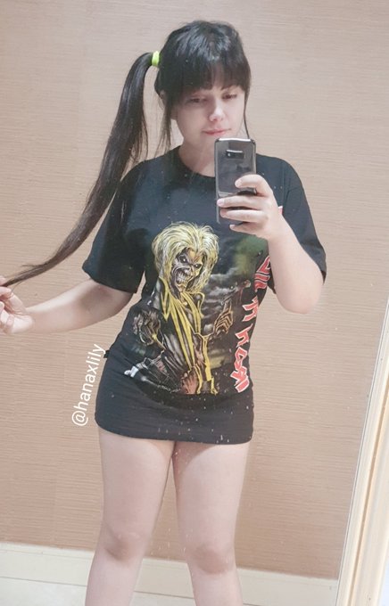 😝 https://t.co/9oqQW7gW65