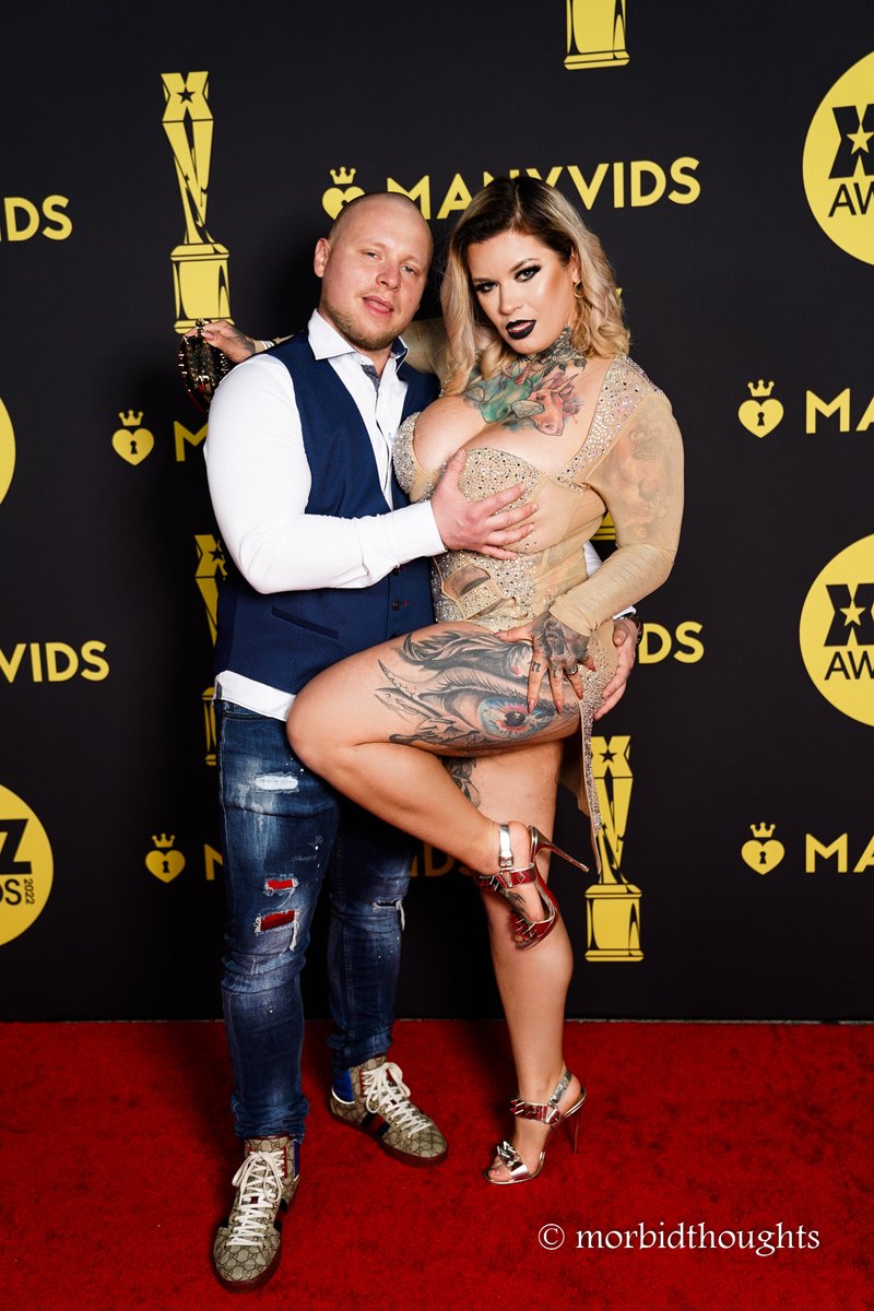 I need help ID'ing who these people are; @xbiz #xbizawards
