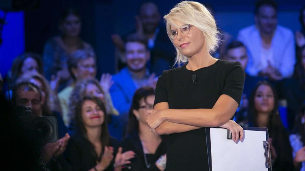 yleniaindenial1's tweet photo. me: stasera non posso uscire sono impegnata.
il mio impegno del sabato sera: 

#cepostaperte https://t.co/zaT1Zal9AH