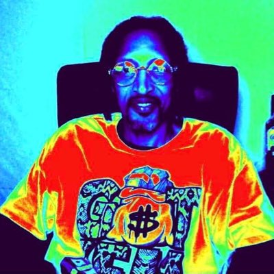IzziPicks's tweet photo. #NewProfilePic https://t.co/ovKRGmlGs3