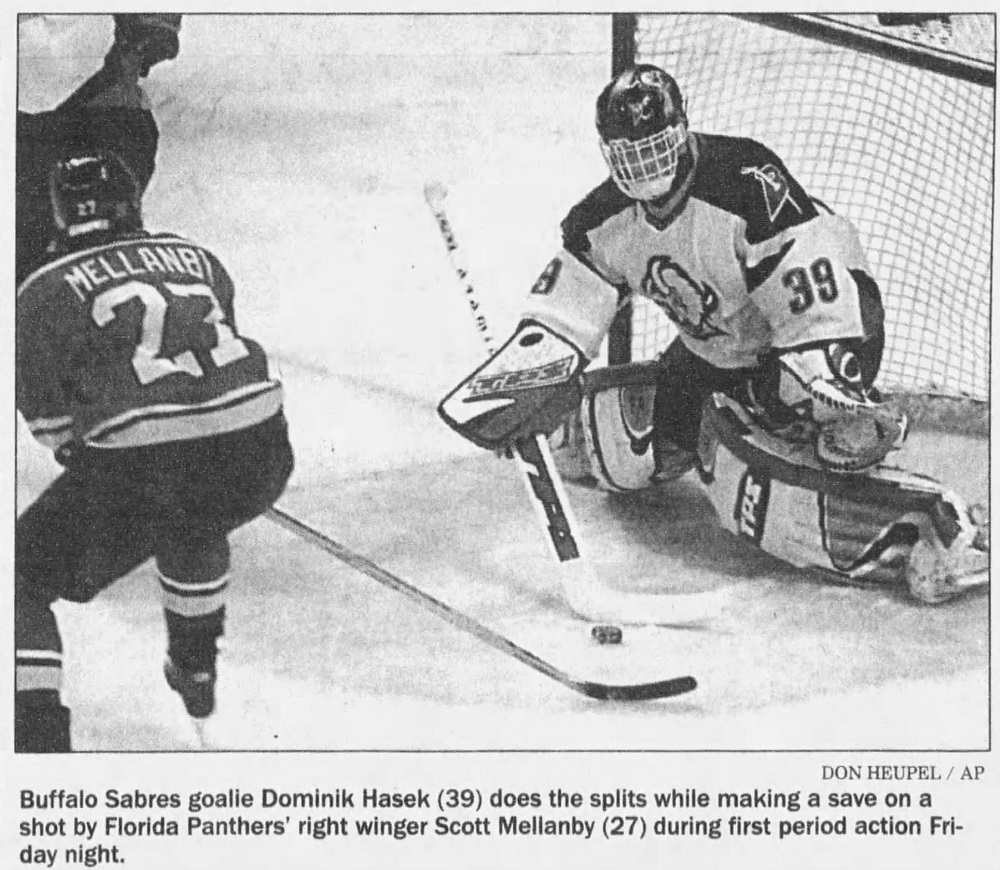 2001: Dominik Hasek (21 saves) and Buffalo Sabres defeat Florida Panthers, 1-0. https://t.co/dJTVVQ0yYm https://t.co/MVJ3sacNuB