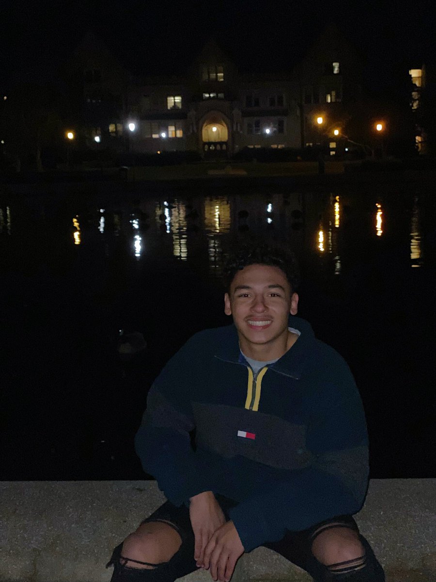 damiontirado's tweet photo. Seattle, WA 🌲🏙 https://t.co/UBCubA6A14