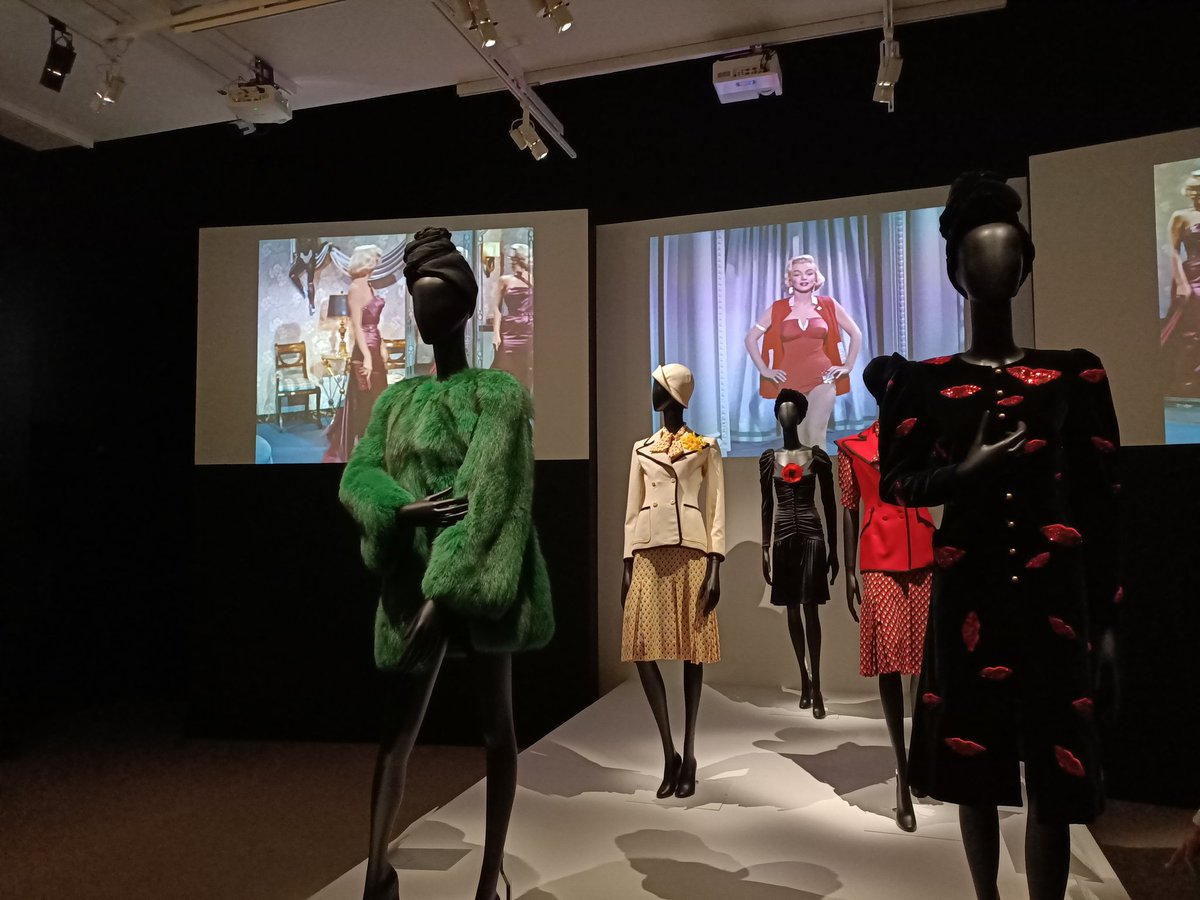JacquesROYBIN's tweet photo. Courez vite à la @cinemathequefr pour les derniers jours de l'expo Cinémode : robes de Marylin, Bardot, Deneuve, Victoria Abril... Superbe ! Bravo @JPGaultier  !
#cinemode 
#cinematheqiefrancaise 
#jpgauthier https://t.co/okemKvEEYW