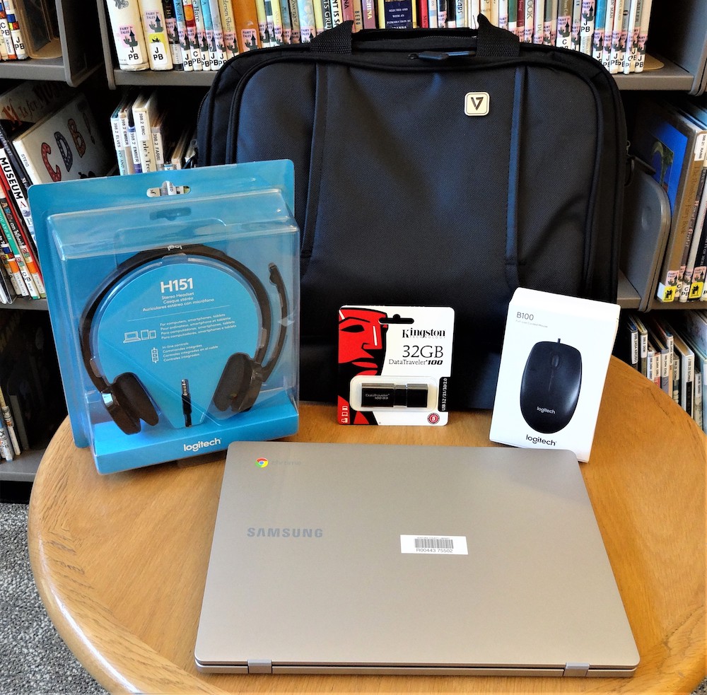 vencolibrary's tweet photo. Need to connect but don't have the equipment? Here's your answer.
https://t.co/sgN2Ncfpa1
#vcLibraries #VCConnects #Online https://t.co/8R6oSvwpJV