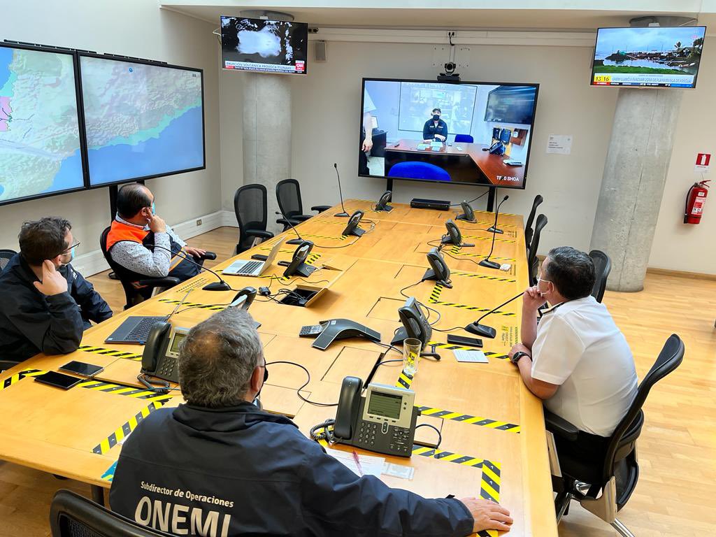 ALERTADETEMBLOR's tweet photo. ONEMI y SHOA mantienen monitoreo por Estado de Precaución para Archipiélago de Juan Fernández, Isla de Pascua, San Félix y Antártica chilena. En Desarrollo. https://t.co/wfRQuP83L0