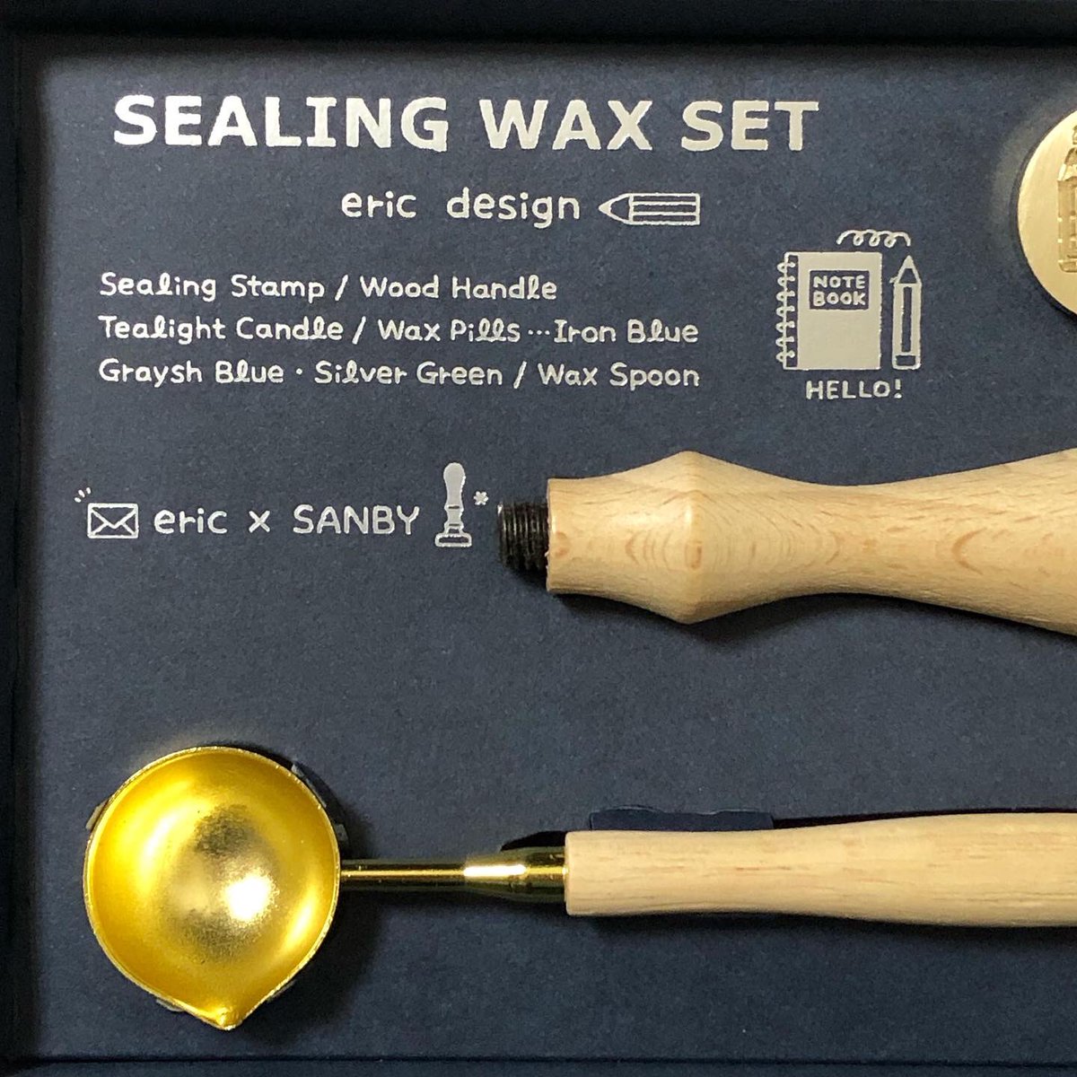 ehrs525's tweet photo. eric×SANBY SEALING WAX SET note
⁡パッケージのデザインやワックス���ルの色味なども素敵で観ているだけでも気分が上がります。個人的には、スプーンやハンドルの木が白木のままだったのもよかったです。

#eric 
#hellosmallthings 
#stamp
#サンビー
#sealingwax
#sealing
#シーリングスタンプ https://t.co/206Q1rN1Vv