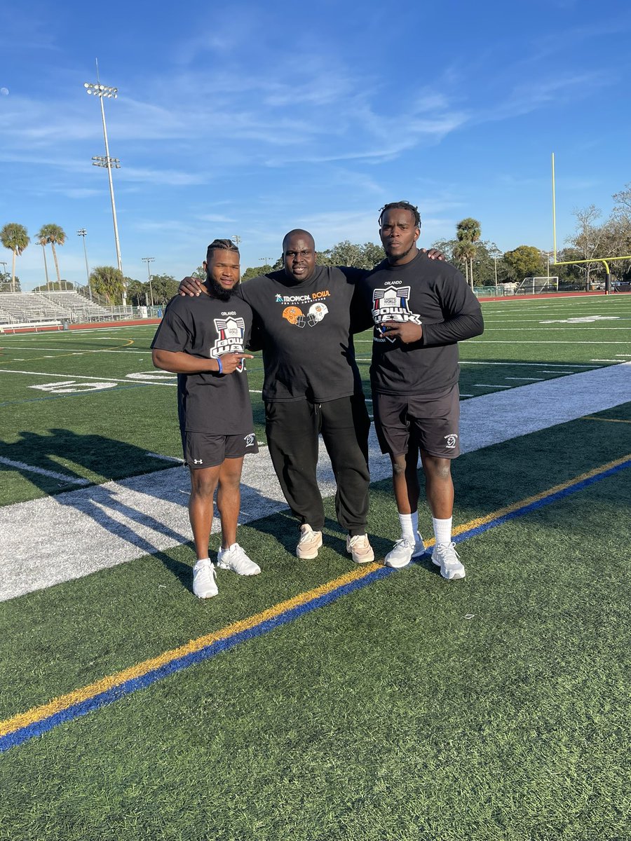 JordanFootSteps's tweet photo. The 2022 Tropical Bowl Combine was a success. Thank you @TropicalBowlUSA @BowlWeek for the opportunity to showcase my talents on the big stage! 
Today I’ll be competing in the fastest 40  at the 2022 Tropical Bowl Game at  @CWStadium ! #letsgo🔥 https://t.co/woxqfKdABz