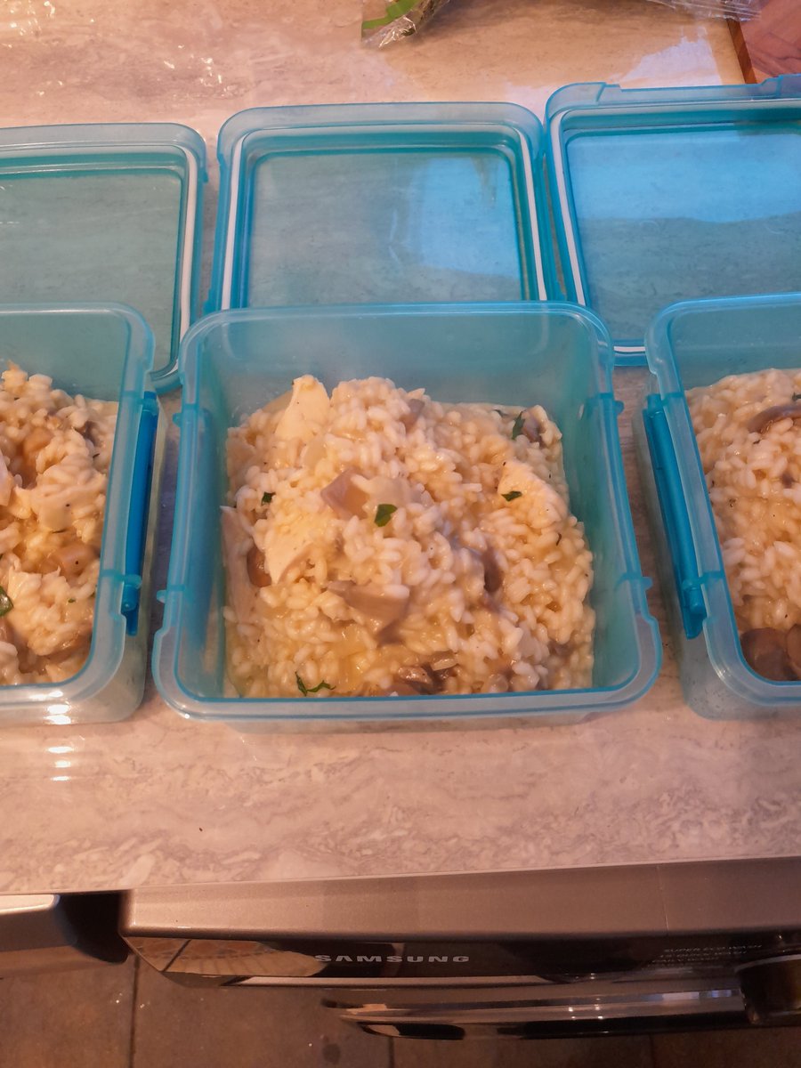 One-pot Chicken &amp; Mushroom Risotto 🤤
<a href="/bbcgoodfood/">Good Food</a>