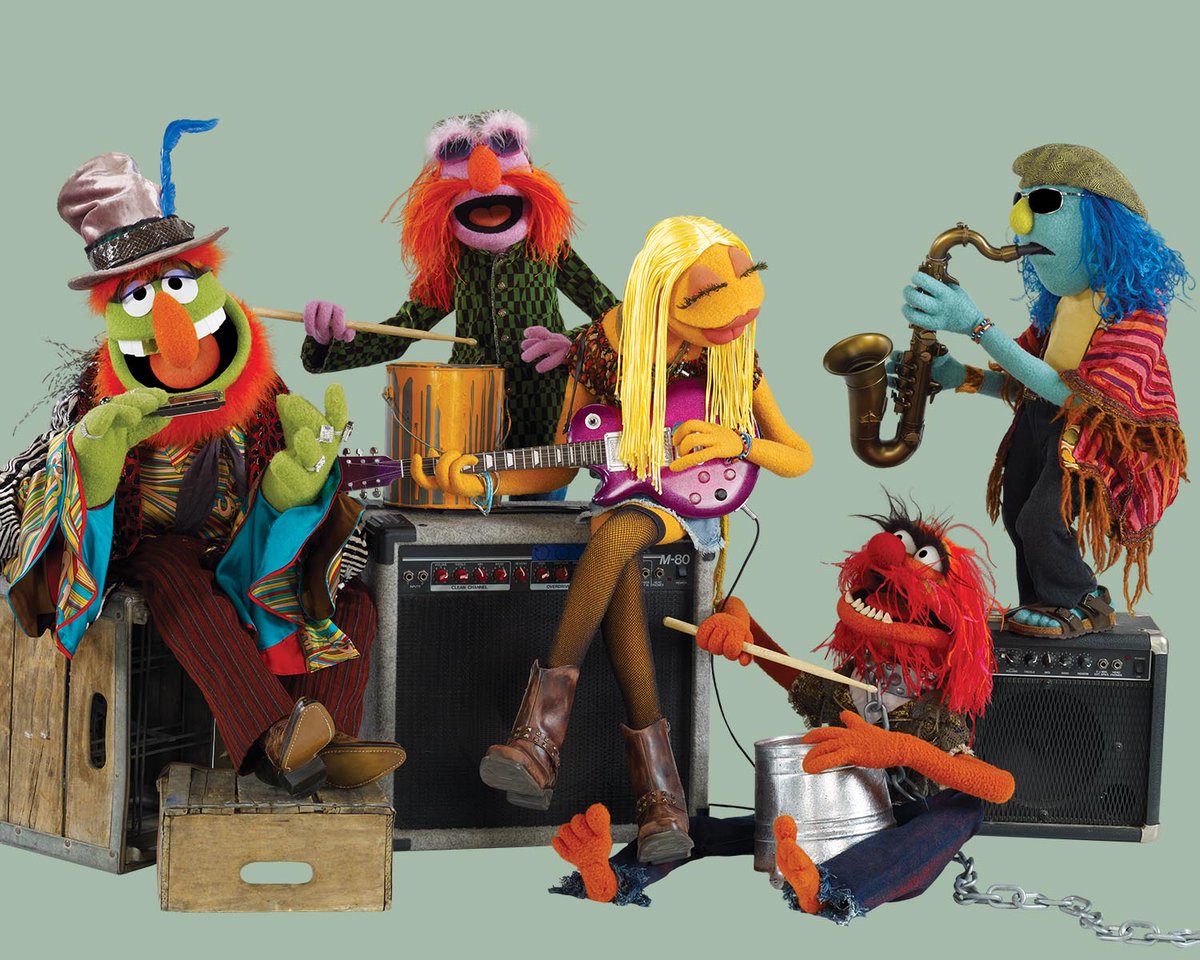 ElectricMayhem's tweet photo. You don't need a big stage and great acoustics to make music — all you need is an instrument, some friends and a groovy attitude! https://t.co/fFPRmyl2kI