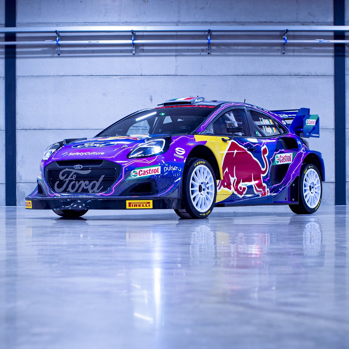 Craig_Breen's tweet photo. How good does this look? 😍 Our chariot for 2022, the @MSportLtd Ford Puma Hybrid Rally1. 

#WRC #Rally1 https://t.co/SvMjCUWoCC