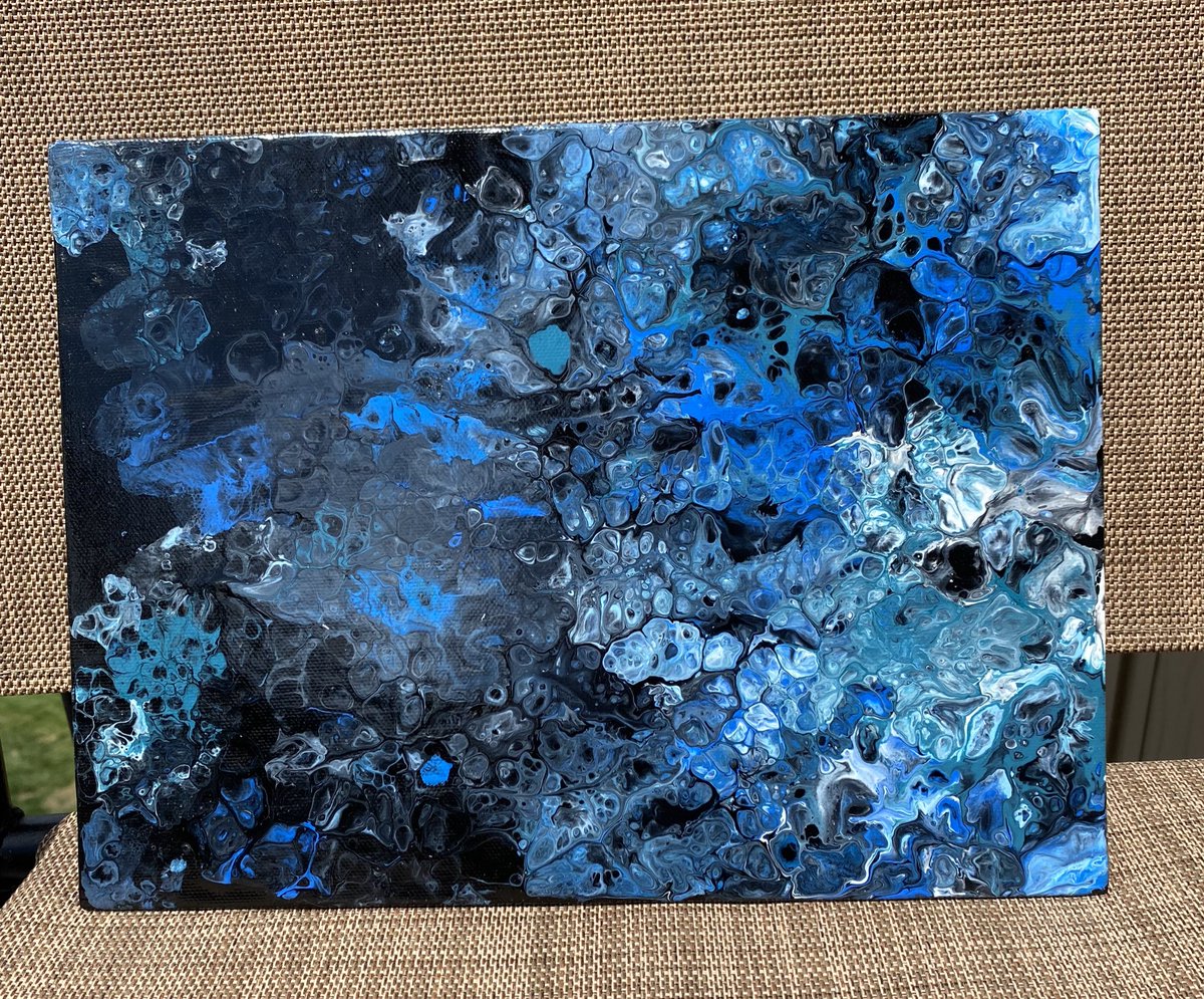 NMArtCreations1's tweet image. So many blue pieces available on our Etsy💙💙