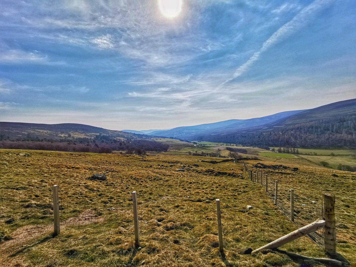 johnsomerville_'s tweet image. A wee sunny one from the Scottish Highlands.