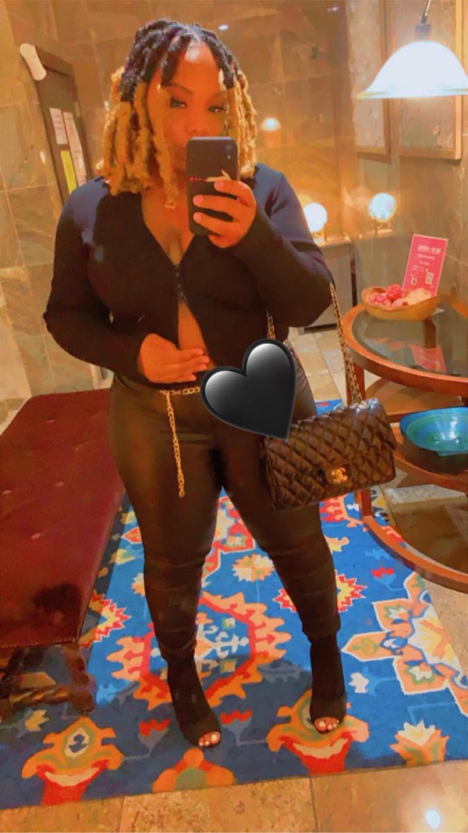 PrettiSmiley's tweet image. 🖤🖤