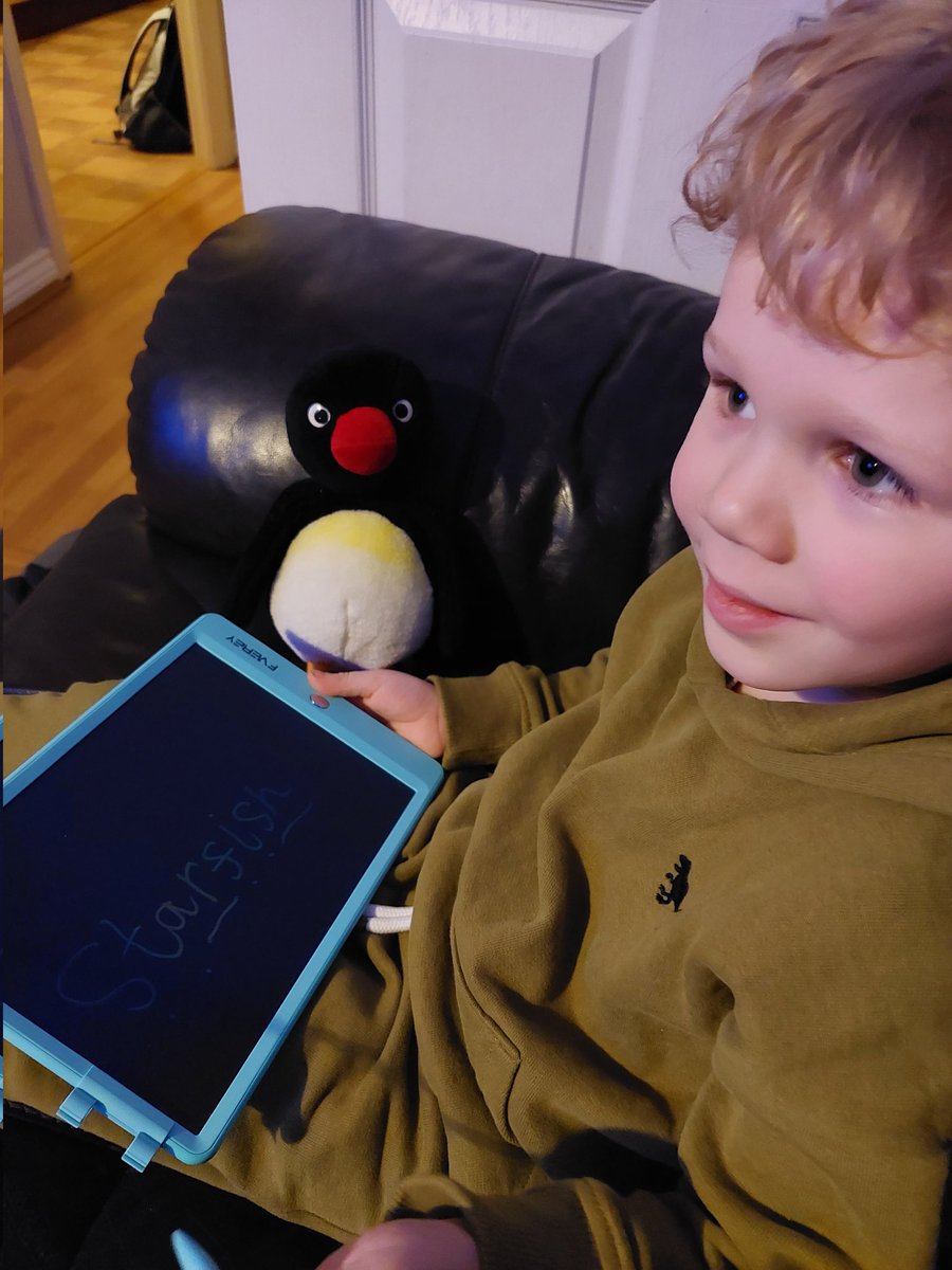 amynorton86's tweet photo. "Mom, I can write starfish"
Wow, yes you really can!
Hudson has also been sounding shop names out today. He is enjoying exploring all the things that are written around him.
@HLC_Primary @MrEvansHLC https://t.co/Zp6lOW6t97