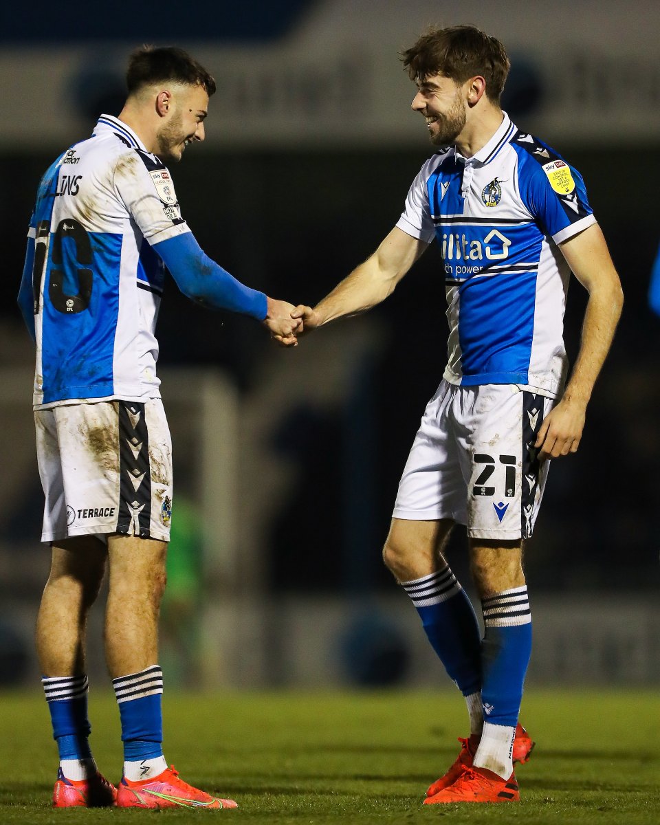 Official_BRFC's tweet image. AC 🤝 AE

#BristolRovers