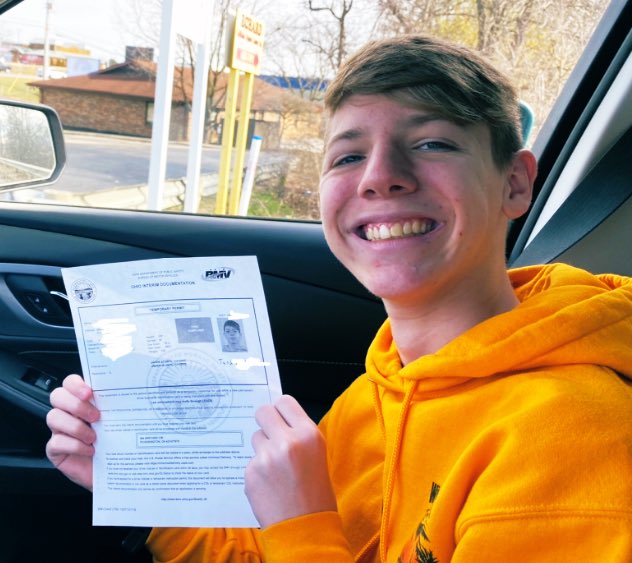 StacyA91's tweet photo. He passed!! 💙 https://t.co/vzmi3kp6S8