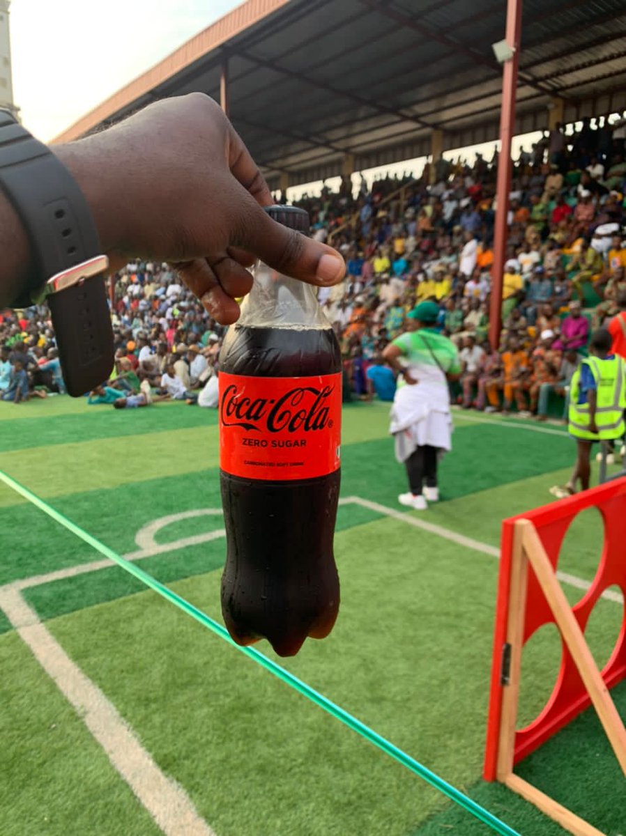 adetolafaruk's tweet photo. If you are true Naija Fan and still not at any of the @CocaCola_NG Fun Park centers...You are missing a lot.

ATTRACTIONS 
*Bigscreen 
*Free @CocaCola_NG
*Freebies
*Music 

#issagoalwithcocacola 
#realwonder 
#CocaColaNG https://t.co/2gtjrdZ2T3