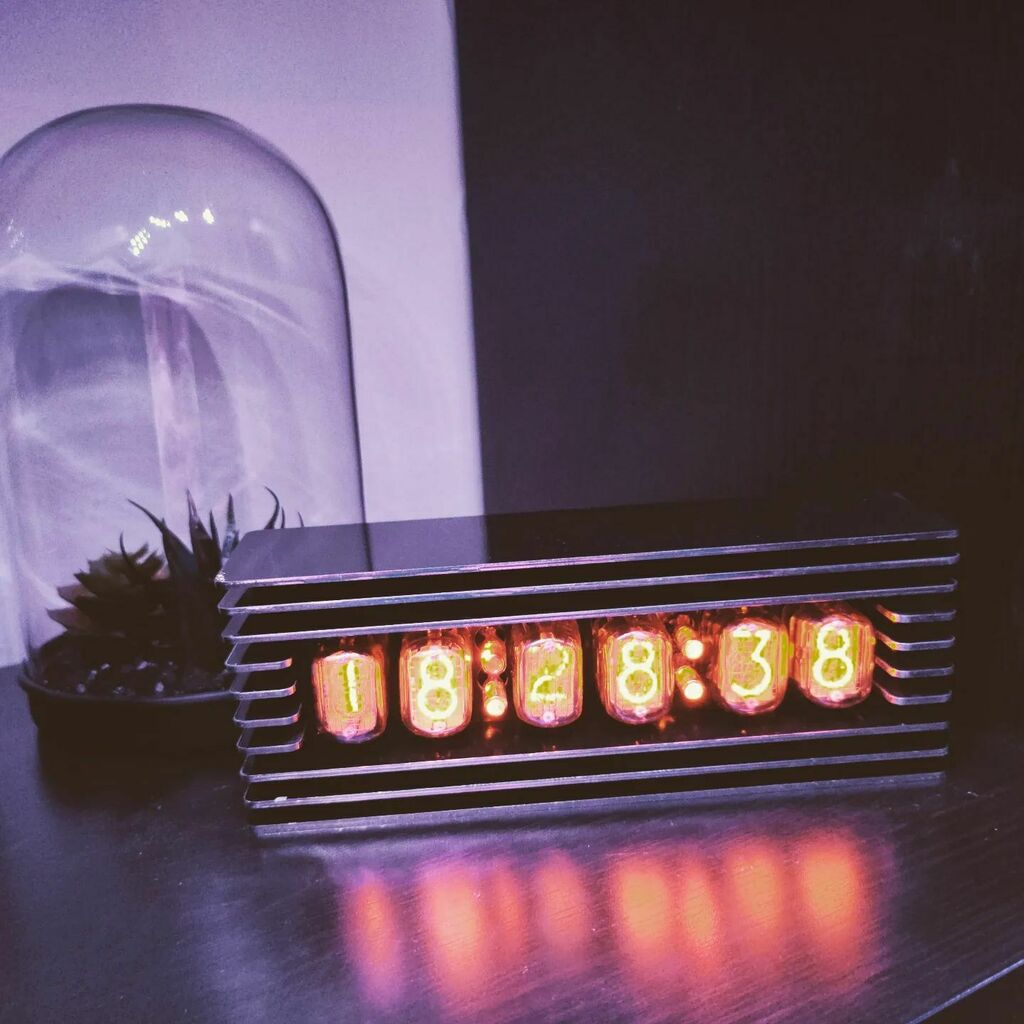 CrafakLP's tweet photo. Jsou nádherné 😍 Díky @noycejoyce #nixietube #digitronic https://t.co/8CBqbPWstx https://t.co/qhwxMGunGD