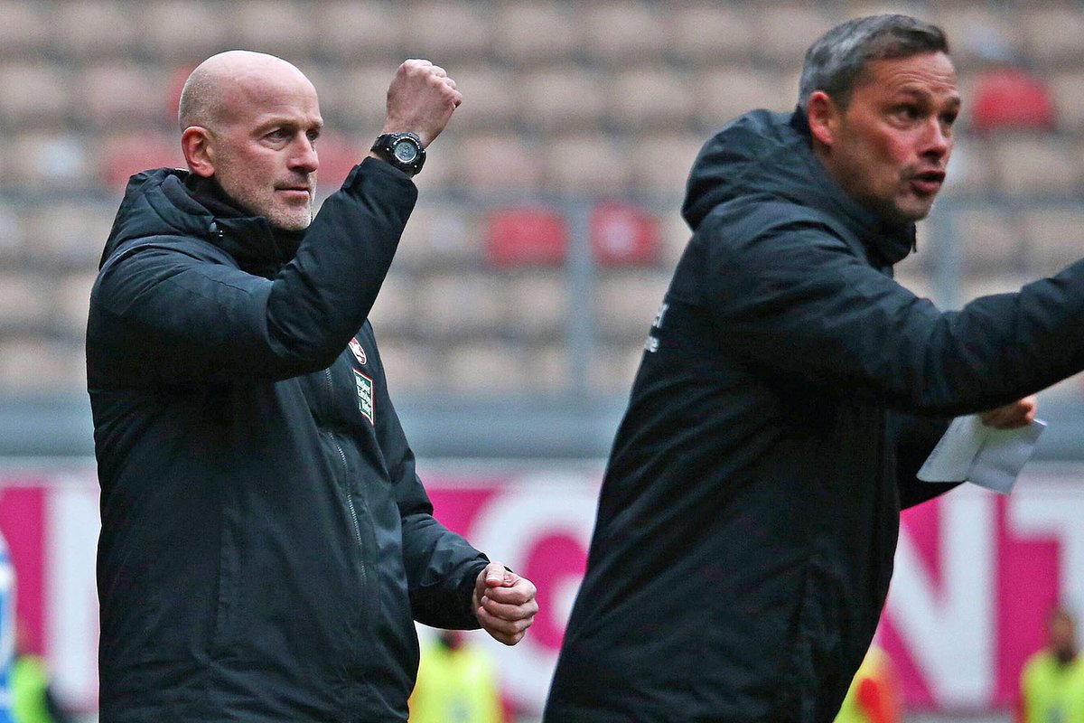 derbetzebrennt's tweet photo. Die Spieltagsbilder sind online! 📸 12 Fotos vom Heimsieg des #FCK gegen den #SVM findet Ihr unter: https://t.co/hzyDk73veV // #Betze #FCKSVM https://t.co/3uduo0VG69