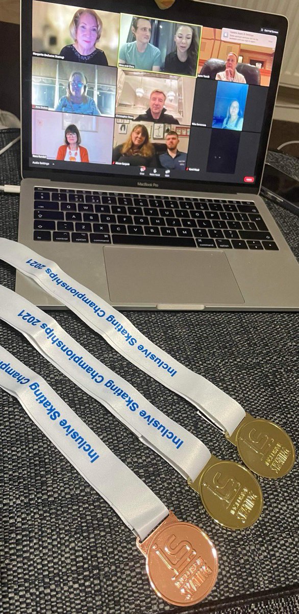MiaThorne9's tweet photo. @InclusiveSk8 presentation party via zoom for 2021 world inclusive skating championships representing Wales  and was joined by @torvillanddean ⛸.         I won 2 Gold Medals 🥇🥇and one bronze🥉   🎊🎉   https://t.co/olBRxndwSK. @ThorneKarene @RobdThorne https://t.co/xRV5bgduFk