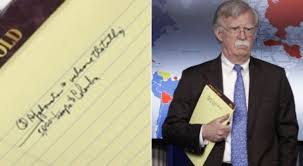 Se acuerdan cuando J. Bolton, secretario de seguridad d EEUU anunció (y mostró una libreta) 5 mil tropas para Colombia con el fin de enfrentar a Maduro..los opositores ahí si aplaudieron. 
Hoy Rusia anuncia posible envío de tropas a Vzla y los mismo opositores se cagan del miedo.