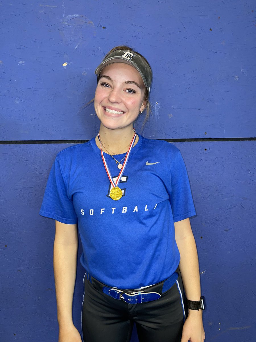 First week of practice in the books!! 
Our gold medal players for this week are…..
(<a href="/saren_croker/">Saren Croker</a>)
(<a href="/BerningIzzy/">Izzy Berning</a>)
(@samalm28)
(<a href="/MeganMiklesh/">Meg Miklesh</a>)

#GoForGold #GoJays