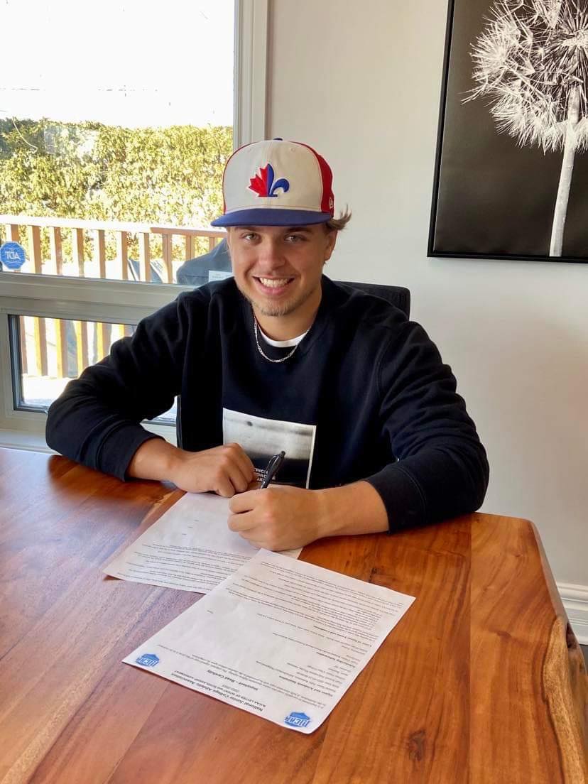 🔵⚪🔴Commitment 2022 for Felix Robertson.

The outfielder, who grew up in the #Gatineau Sport-Études program, has just signed an agreement with <a href="/CiscoCollege/">Cisco College</a> for 2022.

Congrats Felix!