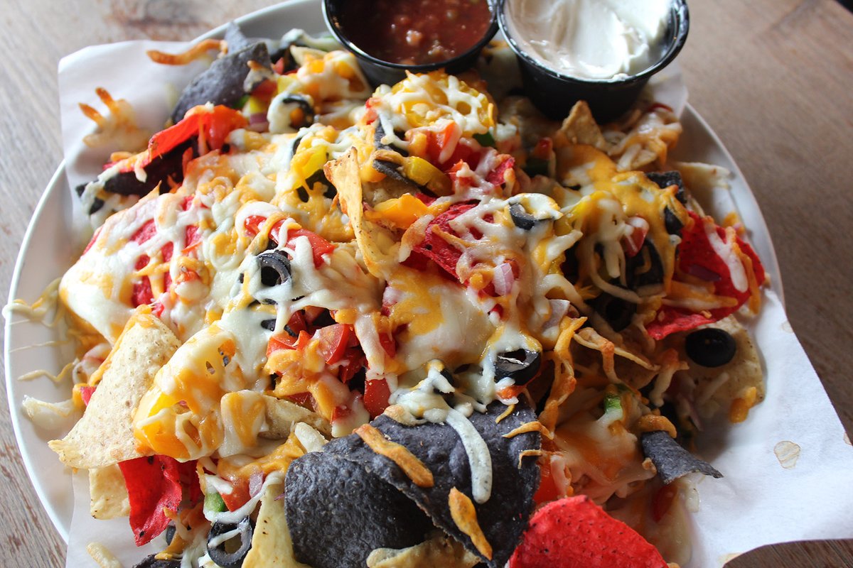 While <a href="/GSUptown/">Green Sleeves Uptown</a> remains closed due to fire damage, takeout &amp; delivery is available from <a href="/greensleevespub/">Green Sleeves Pub</a> on George Street -- including many of your <a href="/MamaSoulas709/">Mama Soula's</a> favorites too!

order.ehungry.com/Mama-Soulas-Fa…

Cheers &amp; THANKS everyone who's helped us spread the word! 💚💚💚