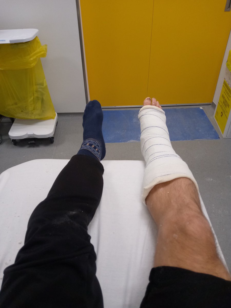 Just like many who wish to work at the @EU_Commission I received my CAST today. Not sure though, is it FGIII or IV!?😅

Good luck to all preparing for the real CAST👍

Stay healthy 💙

#BlueBookTraineeship
#EUBubble
#Brussels 
#badjokes
