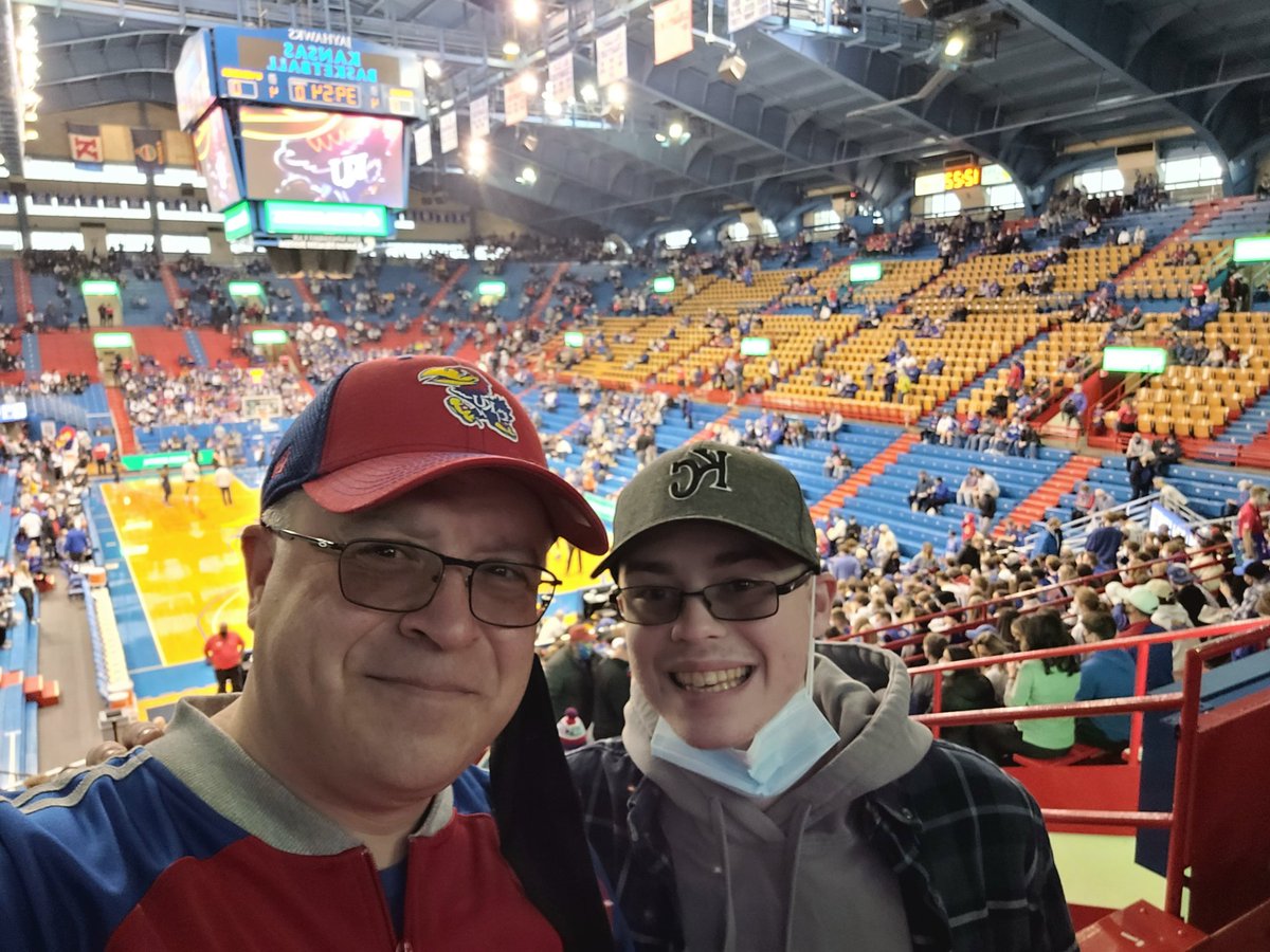 Beware of the Phog! #kufanpix