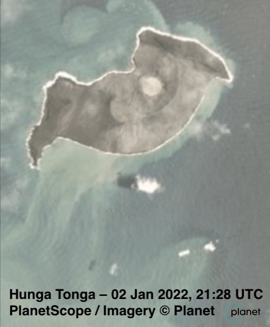 mrbrianolson's tweet photo. Satellite imagery from @planet showing the #HungaTongaHungaHaapai volcano on January 2 &amp; 15 (hours before the main eruption event). Notice the central portion of the island was removed by early eruptions. https://t.co/EWon2MsVrt