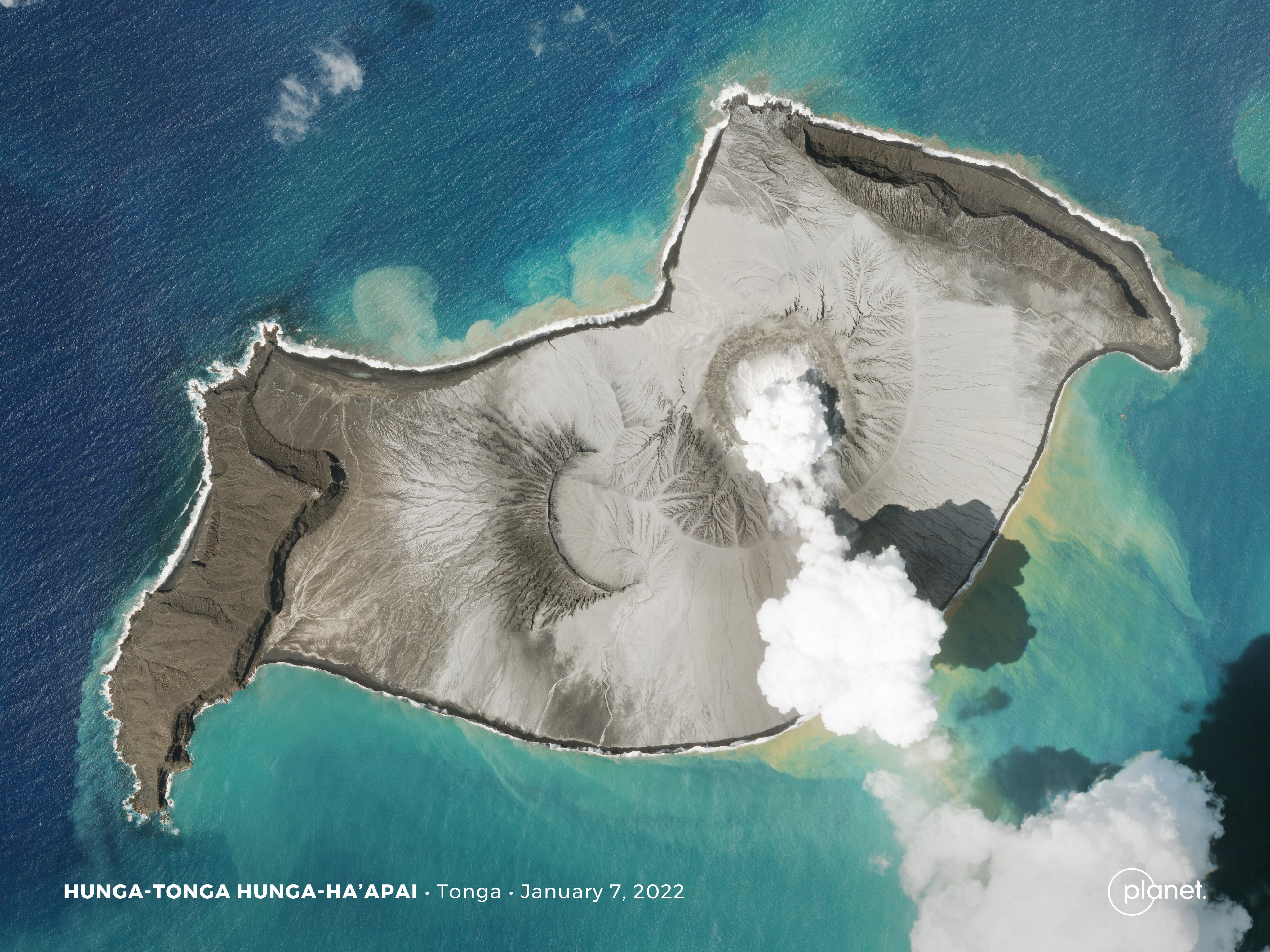 Hunga Tonga-Hunga Ha'apai volcano venting on January 7, 2022, having grown in size since the previous image.