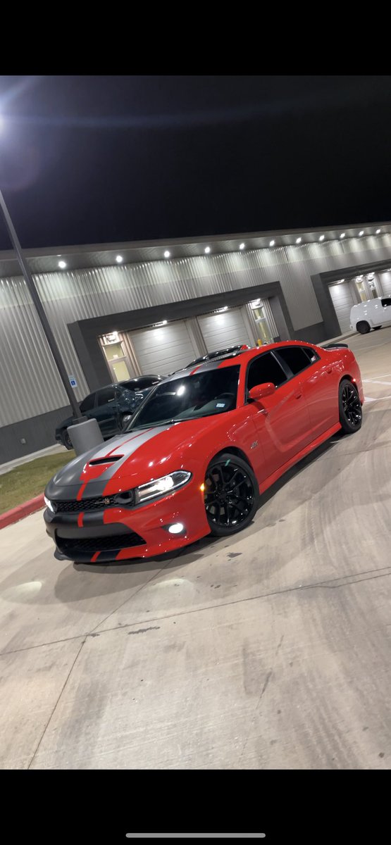EJKustoms_HTX's tweet photo. Dark Side Scatpack🔥 Half Satin Black Wrap to go with the stripes ❤️🖤 https://t.co/GclqQonXNV