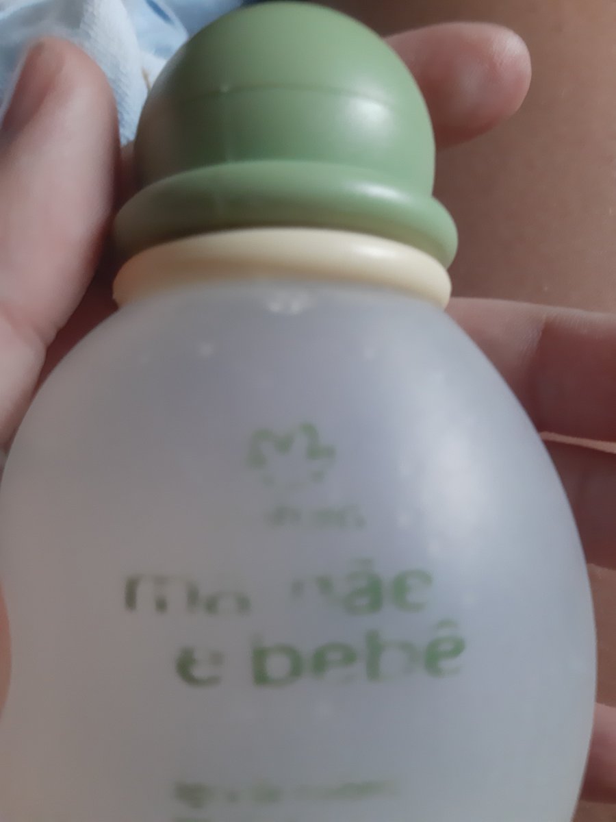 Juvxxys's tweet image. perfume de bandida 😈😈