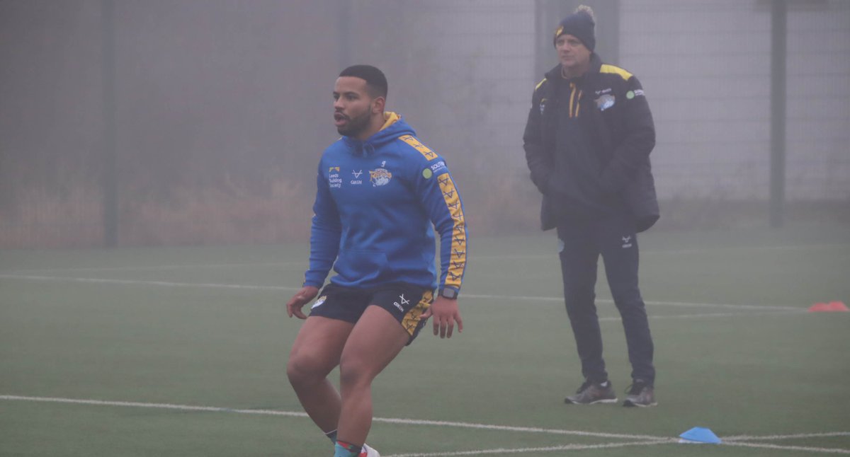 Kruise Leeming will captain the Rhinos in the starting line up in Sunday's pre-season game at Featherstone
We caught up with the hooker ahead of the game to hear how much he is looking forward to it
➡️ Watch in full therhinos.co.uk/video/leeming-…