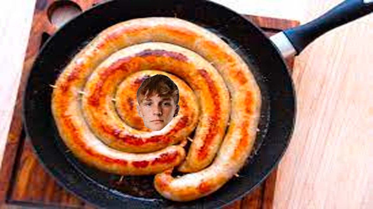 LoudNinja tweet media