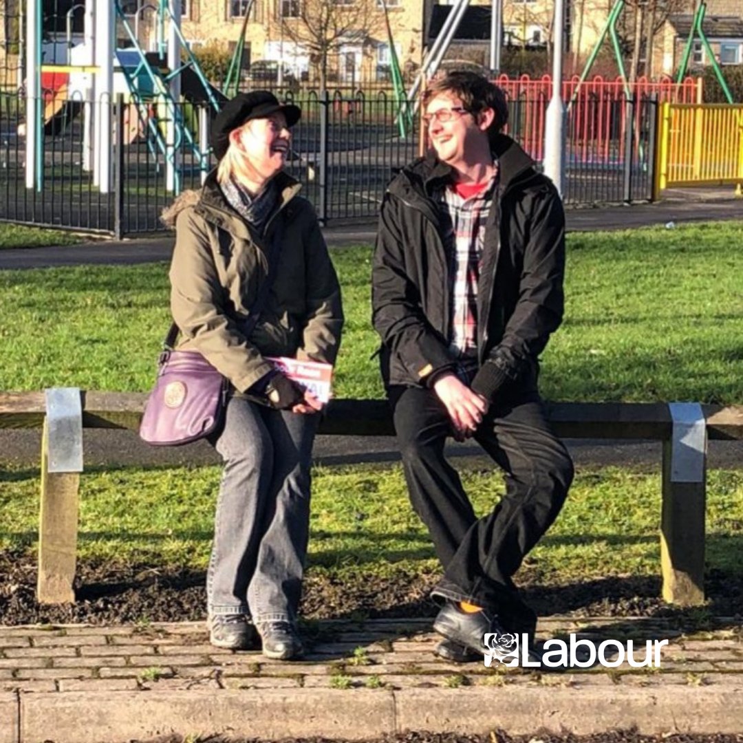 Catching up with @HazelParsan this morning in Queensbury for a spot of campaigning. Teamwork makes the dream work #cheeseycliches