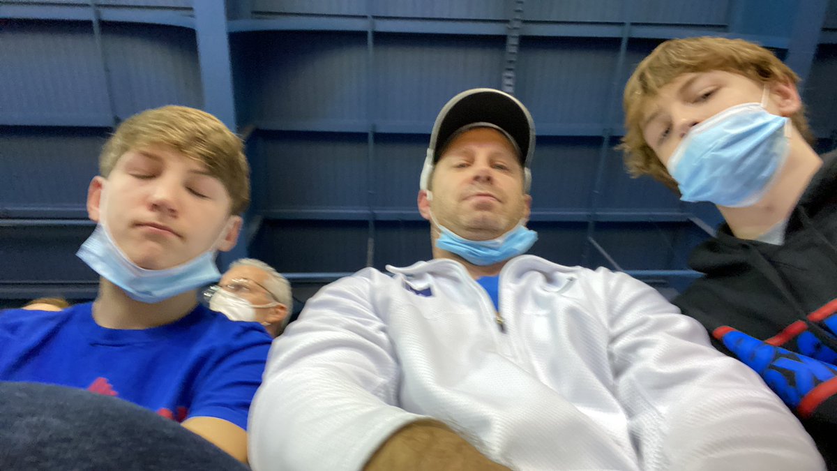 kellermancole's tweet image. Love watching basketball here at Allen  Feildhouse! Same sweatshirt different days 😁😁#KuFanPix