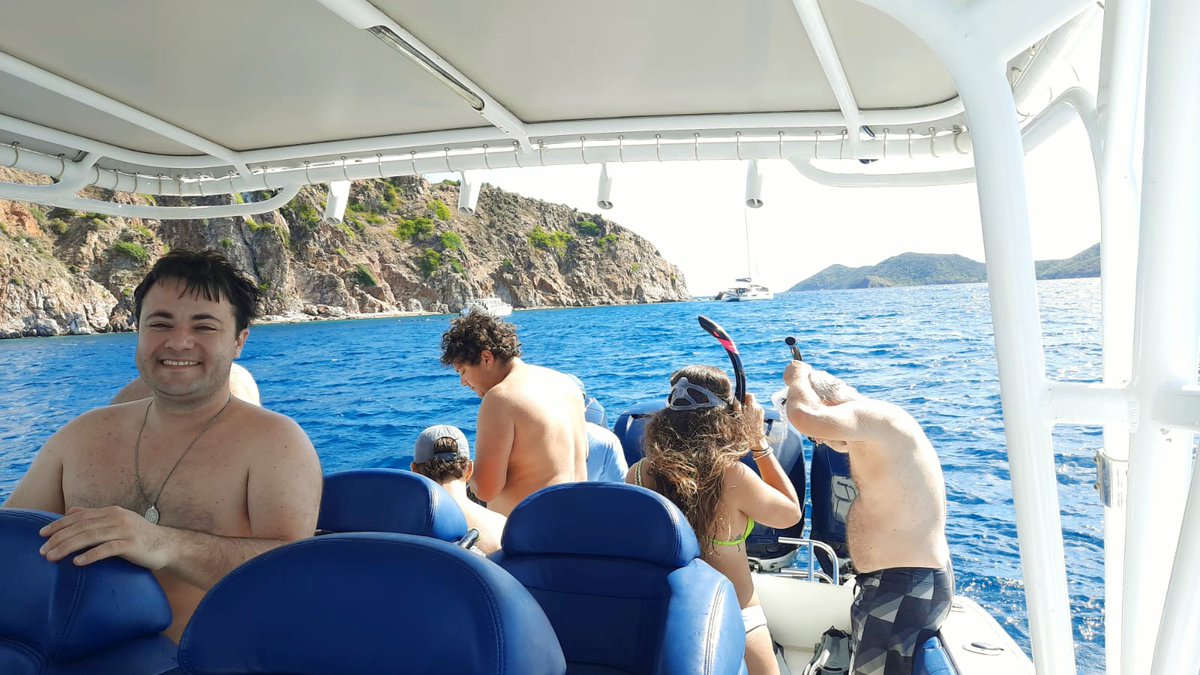 Happy Boating in BVI with C&amp;D! 
Snorkeling in the BVI is much more fun with your own captain and private luxury boat. Visit our website and book TODAY!

#privateboat #BVI #boatrental #caribbean #luxury #boat #sunset #tourist