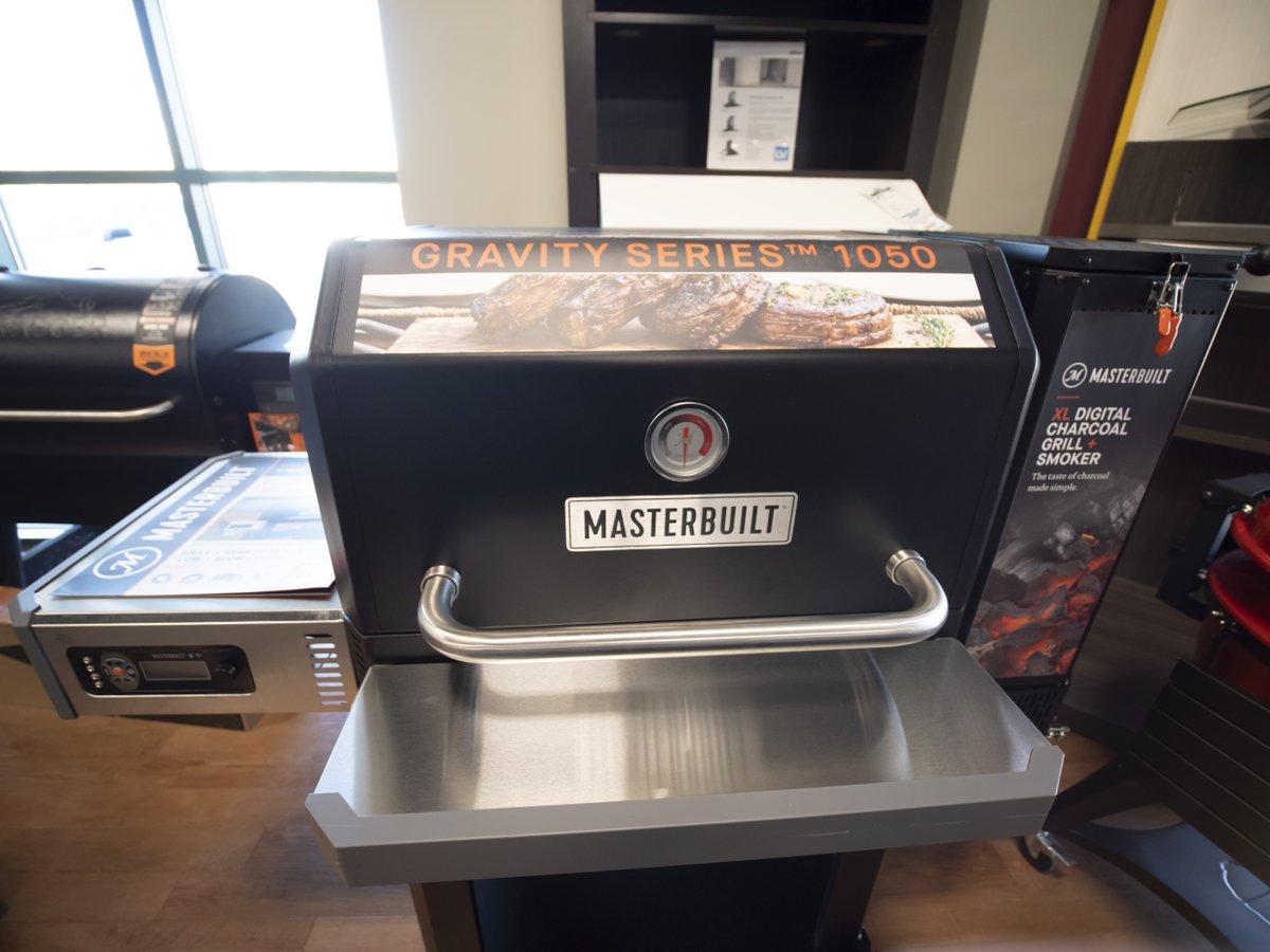 BrothersMain's tweet photo. Winter will be over before you know it! Get ready for next summer’s cookouts with a new grill from Brothers Main! https://t.co/Yw8CRfnFZc

#grill #appliances #BrothersMain https://t.co/7r42aVWGUk