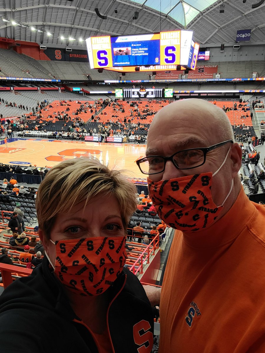 Cold outside, HOT in here!  <a href="/cuse/">Syracuse Athletics</a> #cusesuperfan #cusegameday