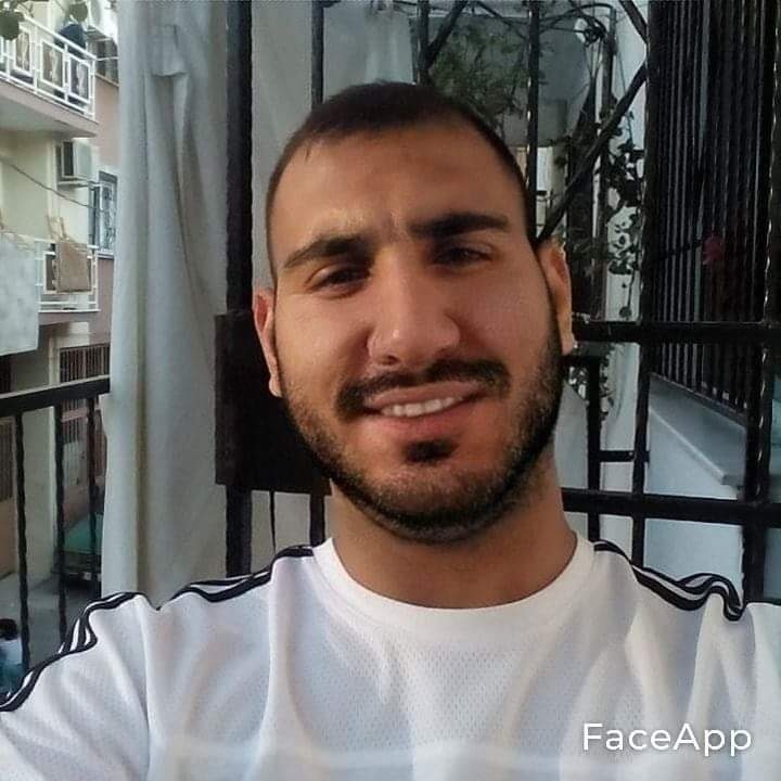 #YeniProfilResmi Her şeyin bir anlamı olmalı. Kaybetmekte anlamlı olmalı mesela neyi kaybettiğini bilmeli insan.