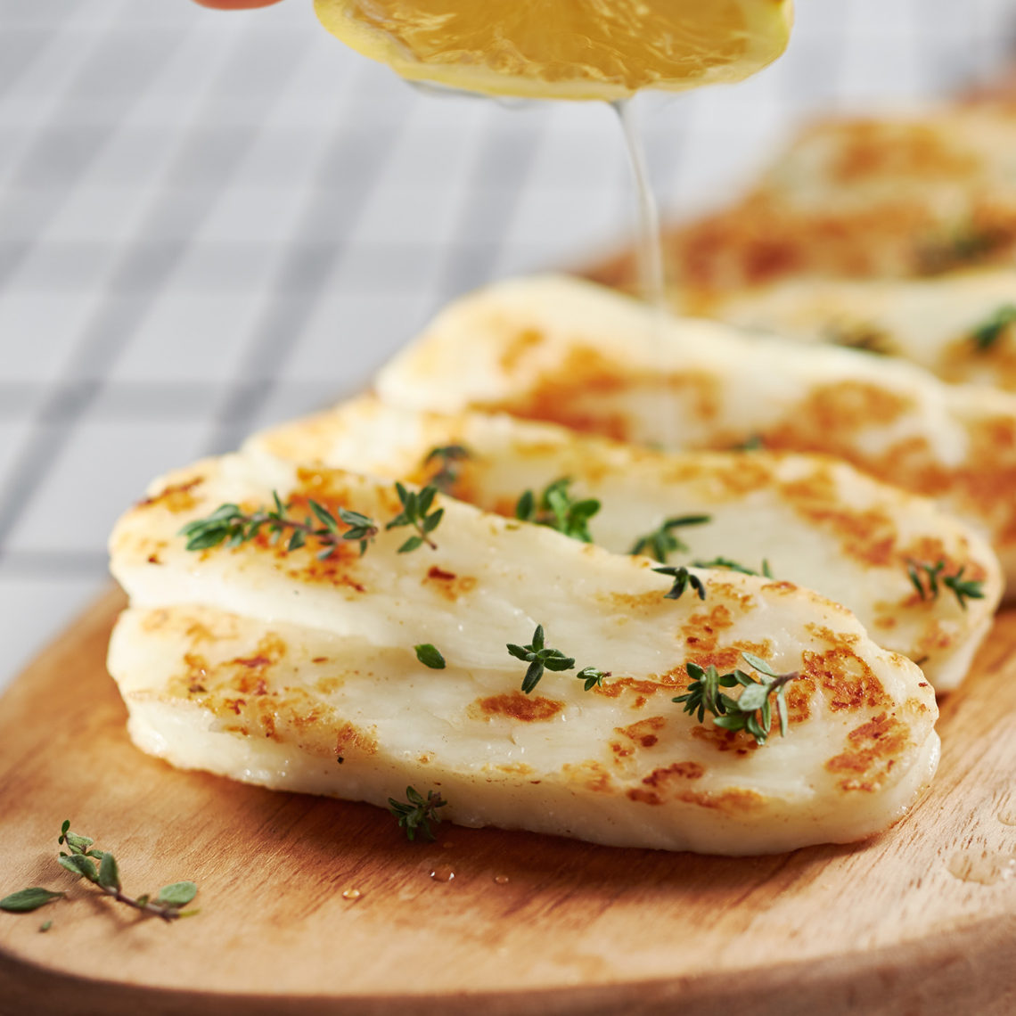 Easy cheesy meals start with great ingredients. Check out some of our favourite ideas for simple and delicious summer meals - mailchi.mp/51f3a6fbc997/j…