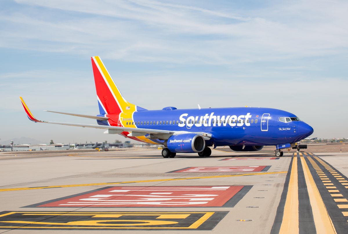 BillsFireChief's tweet photo. @JetBlue @Patriots And we’ll only fly Southwest from now on. #neverflyingjetblueagain https://t.co/YdJrtWr8W0