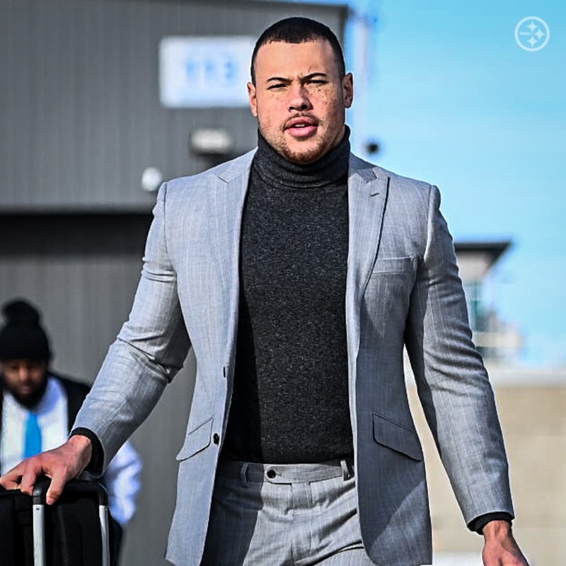 steelers's tweet photo. Headed to Kansas City 🛫 #HereWeGo
