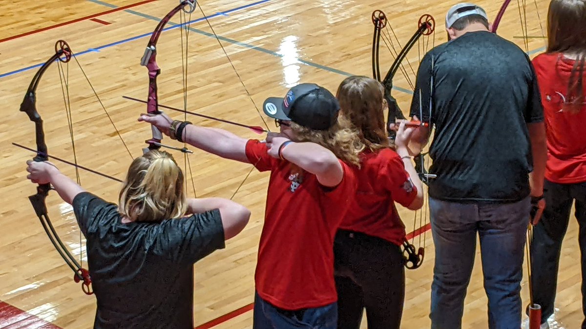 Great day of <a href="/lancerarchery/">Lancer Archery</a> #lancerpride