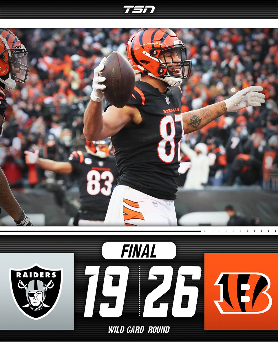 TSN_Sports's tweet image. The drought is over. 

The Cincinnati Bengals have won their first playoff game since 1990!